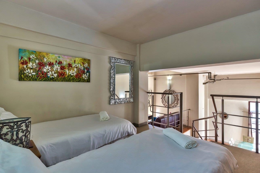 2 Bedroom Property for Sale in Cape Town City Centre Western Cape